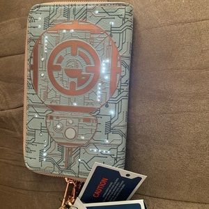 Star Wars BB8 Light Up wallet. BNWT